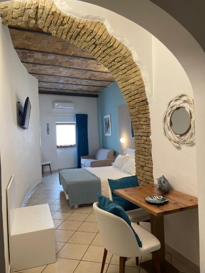 Barbarossa Sea Room Termoli Exterior photo
