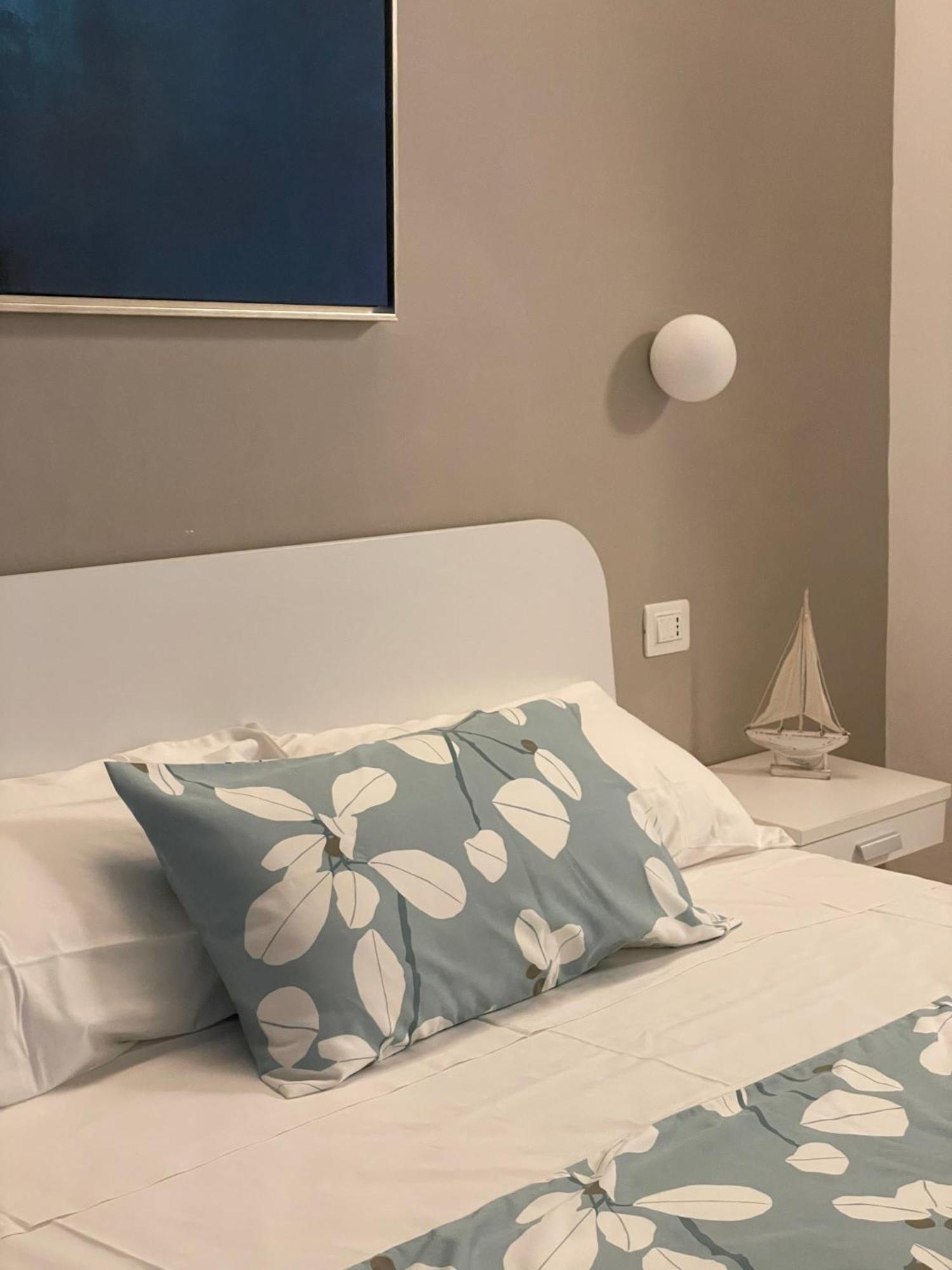 Barbarossa Sea Room Termoli Exterior photo