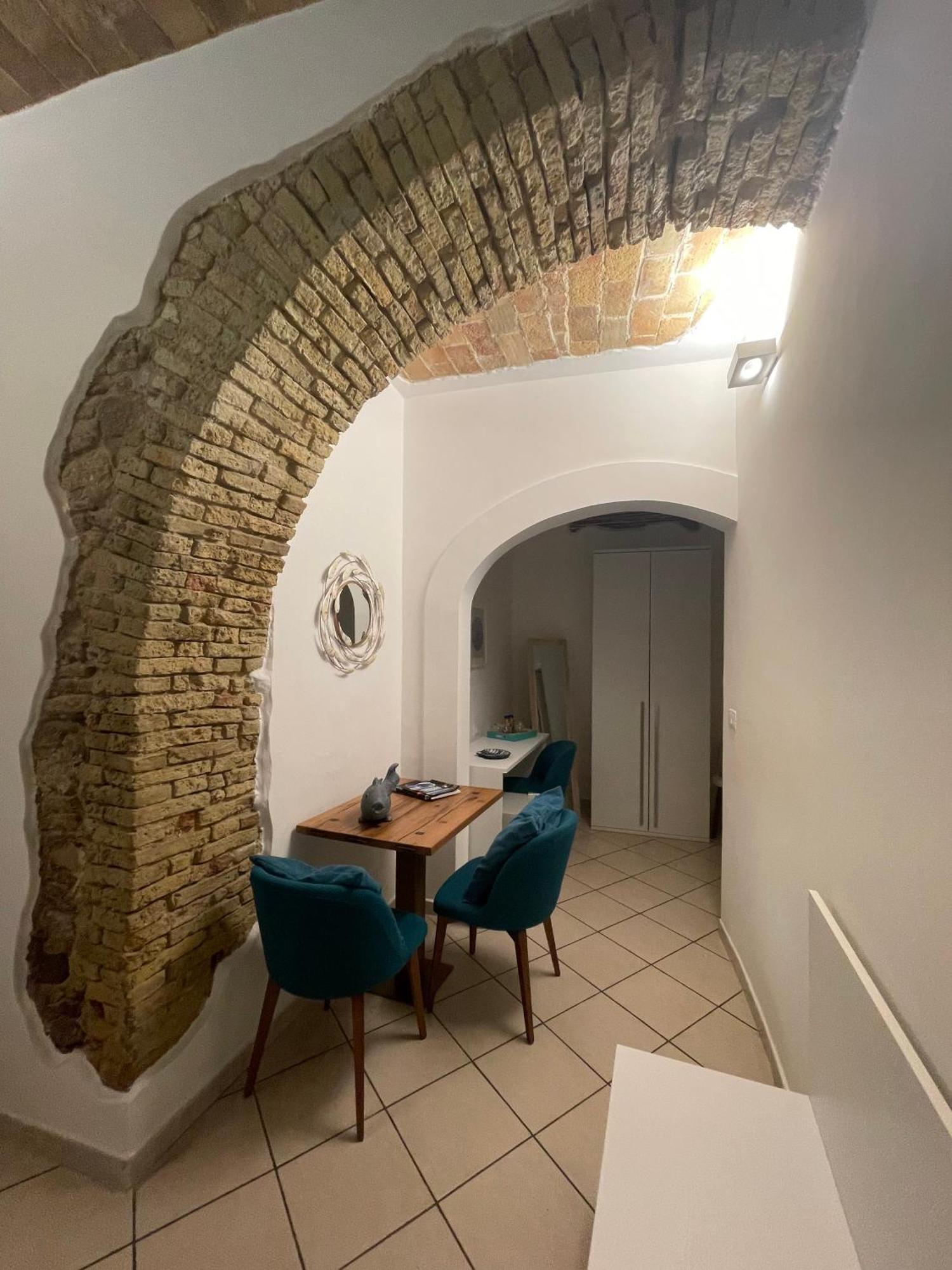 Barbarossa Sea Room Termoli Exterior photo