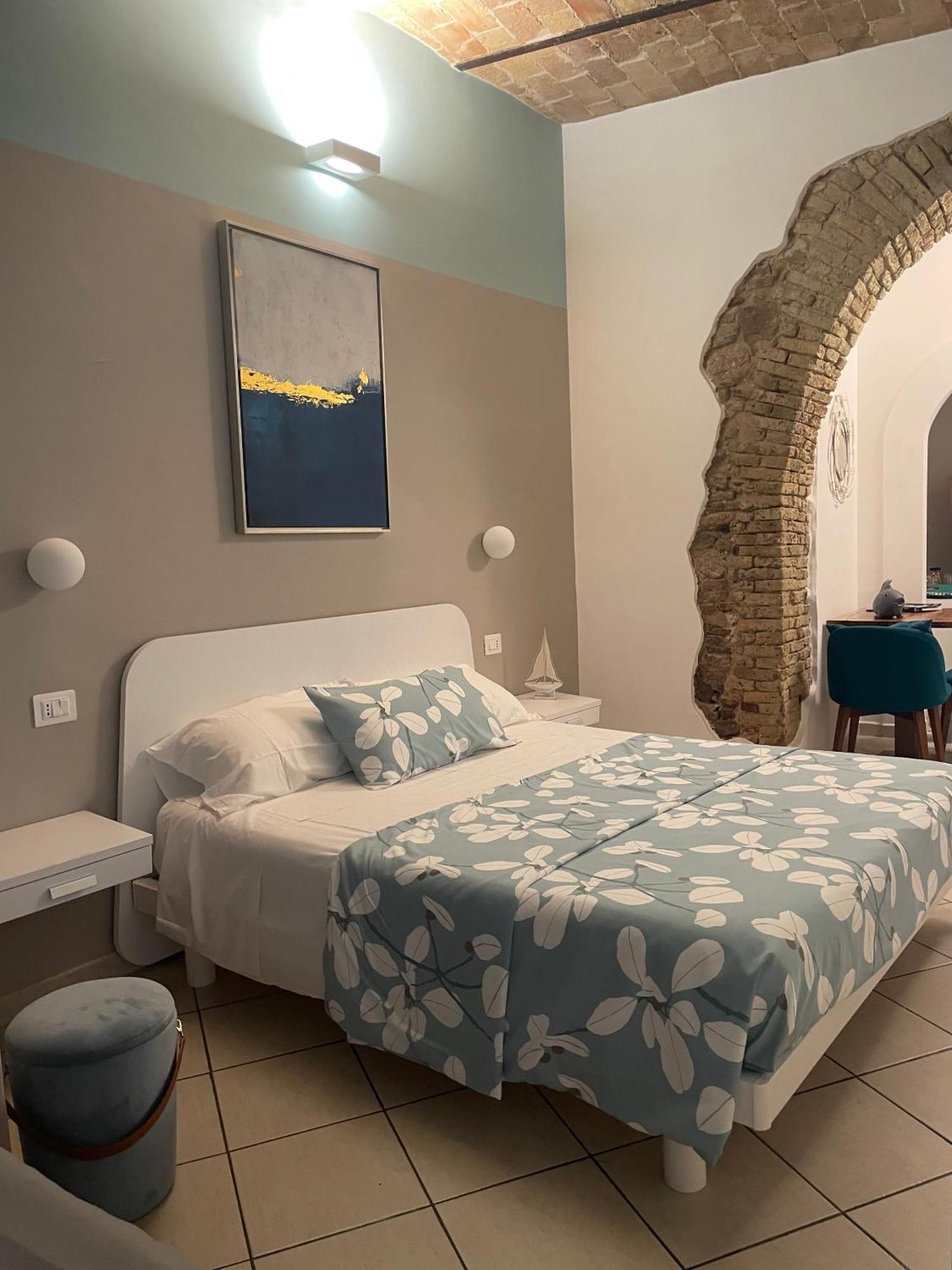 Barbarossa Sea Room Termoli Exterior photo